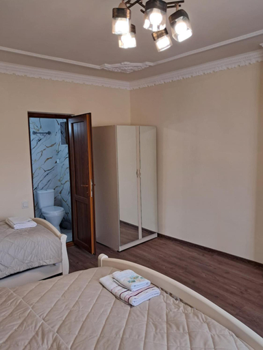 Bedroom 4, Aspet B&B