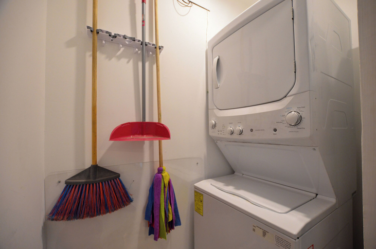 Laundry 4, Paralelo Obispado, Monterrey