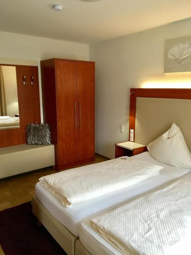 Bedroom 4, Haus Mechthild, Böblingen