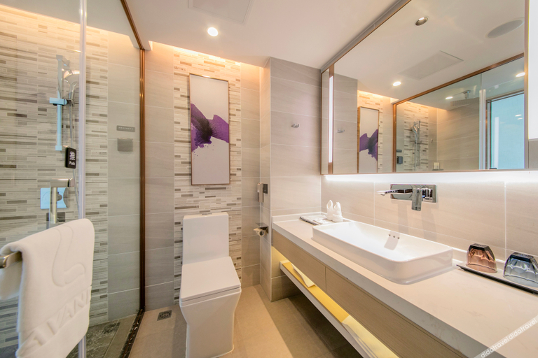 Bathroom 3, Lavande Hotel Wuhan Optics Valley Future Technology City, Wuhan