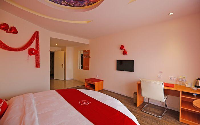 Bedroom 1, Thank Inn Hotel Sichuan Normal University Chenglong Branch, Chengdu
