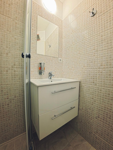 Bathroom 3, Studio Ariel, Dunajská Streda