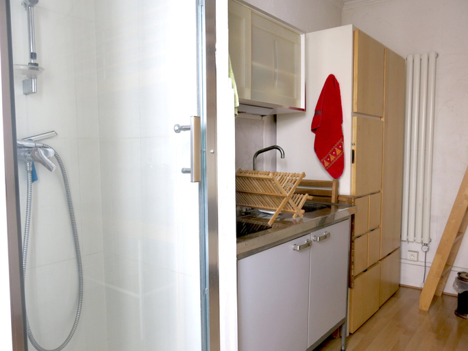 Room 3, Studio Camille Desmoulins Citycosy, Paris