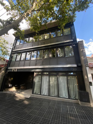 Exterior & Views 2, 718 Rufino Petit Hotel, Capital
