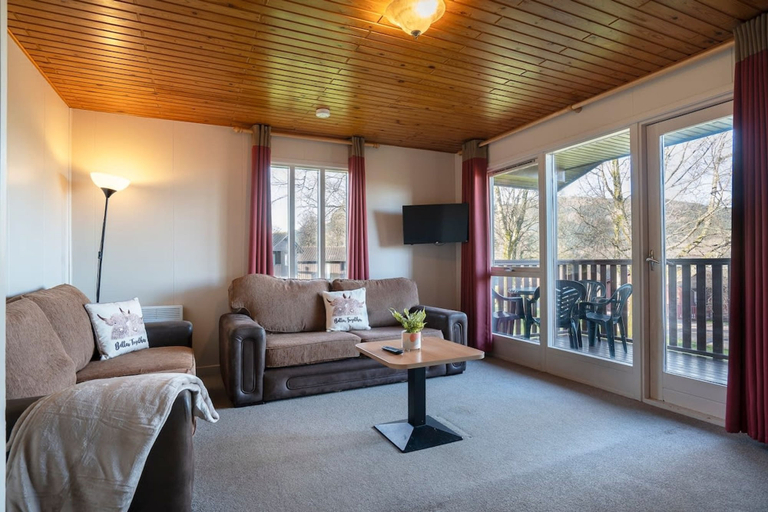 Room 2, Hunters Quay -3 Bedroom Lodge, Argyll and Bute
