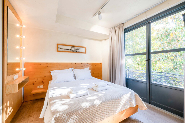 Room 5, Panellinion Beachfront Getaway Balcony w Seaview, Peloponnese