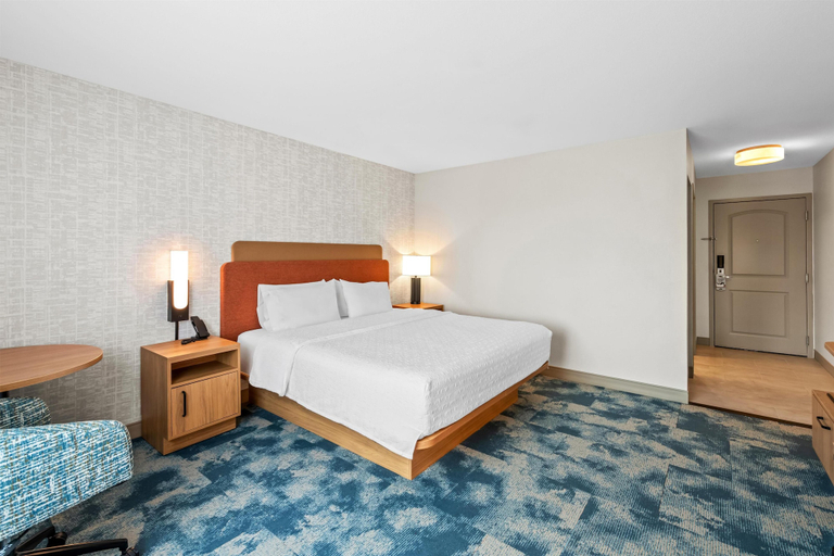 Bedroom 3, Hampton Inn Harrison, Boone