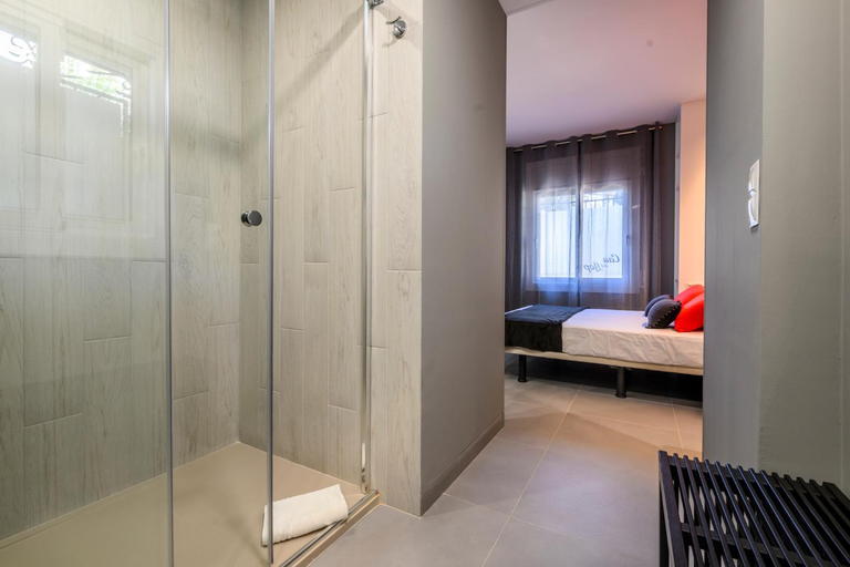 Bedroom 3, Habitacions Cau del Llop, Girona