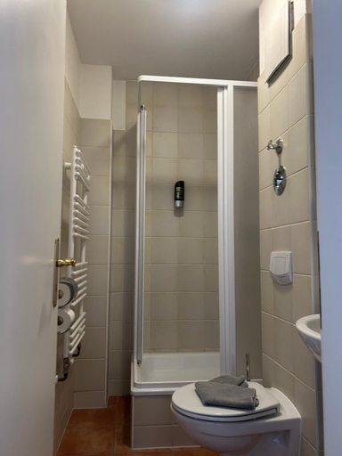 Bathroom 2, Villa Waldblick Baabe, Vorpommern-Rügen