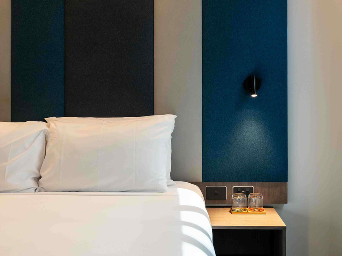 Bedroom 5, ibis Styles Melbourne Southbank, Melbourne