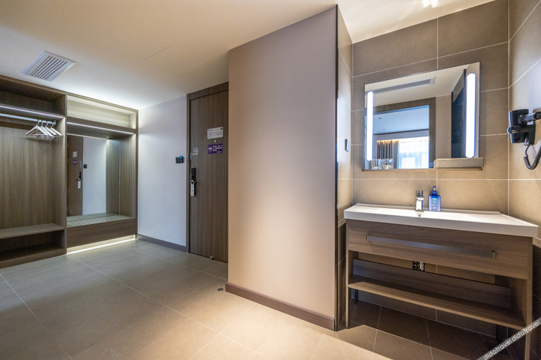 Bathroom, Hanting Hotel Longnan Hui County Jianxin Road, Longnan