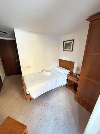 Bedroom 3, Miravalle Supersport Hotel, Udine