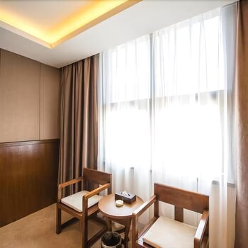 Others 5, Jianmenyi Hotel, Guangyuan