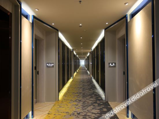 Hotel Interior or Public Areas