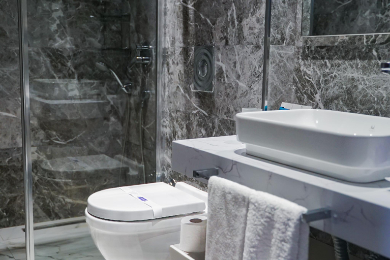 Bathroom 5, Delta Beach Resort Bodrum, Bodrum