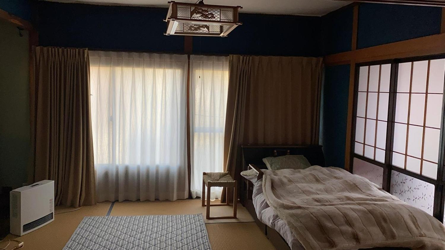 Bedroom 2, LongHillsEcoGuesthouse&Cafe - Vacation STAY 24885v, Minowa