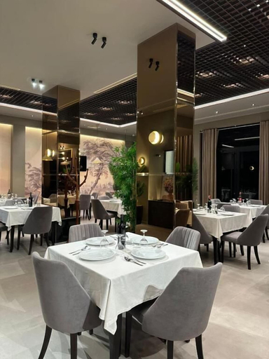 Dining 5, New Donantelo Hotel, Vlorës