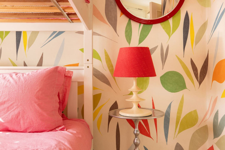 Room 5, A Royal Residence Stylish 2 Bedroom in Kensington, London