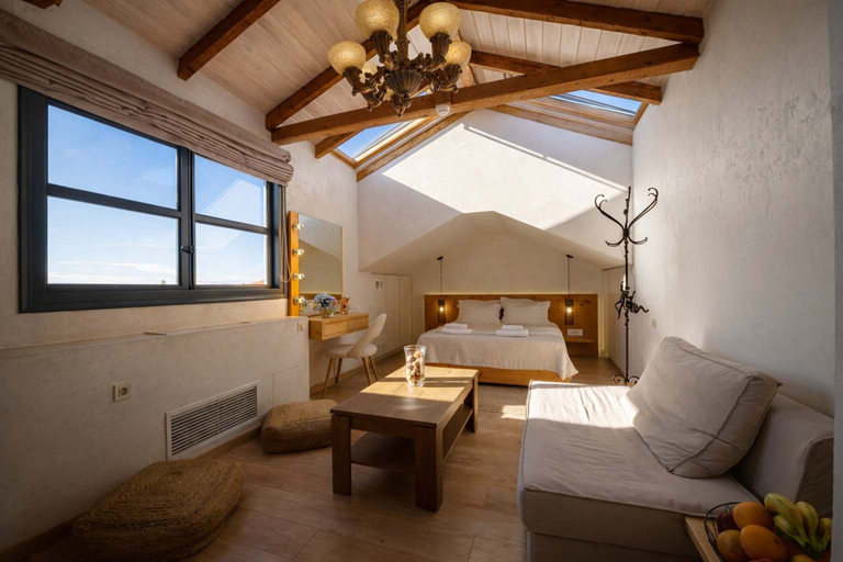 Room 5, Panellinion Beachfront Suite With Private Jacuzzi, Peloponnese