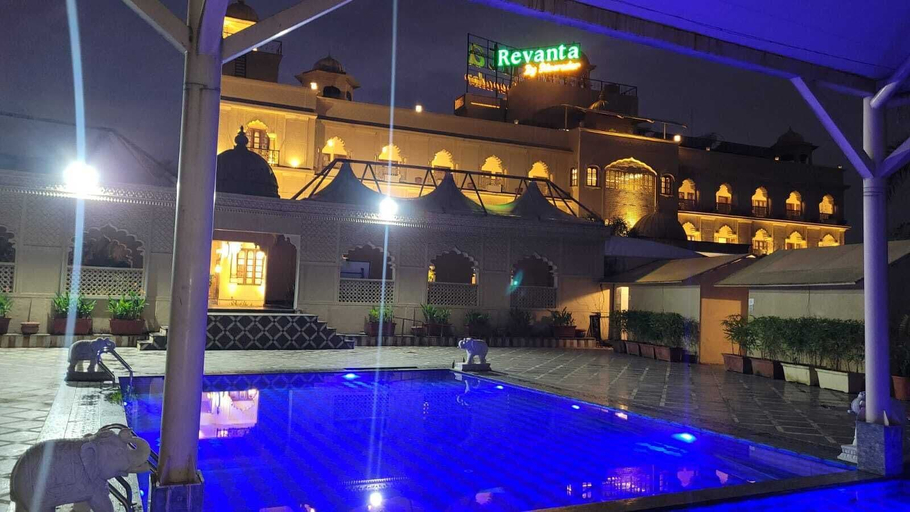 Sport & Beauty, Revanta Suites, Palghar