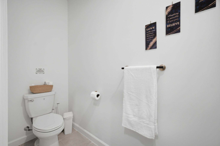 Bathroom 4, Everglades & Florida Keys Basecamp 4 Bedroom Townhouse, Miami-Dade