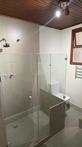 Bathroom 2, Pousada Demuner House, Petrópolis