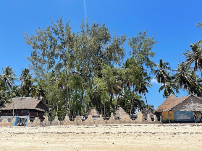 Exterior 4, Qwetu Beach Resort Likoni, Likoni