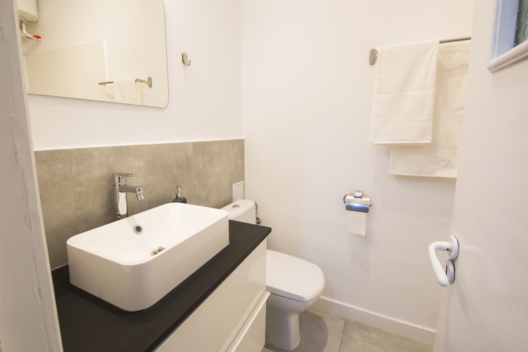 Bathroom 4, Unirii Center Apartments by Olala Homes, Municipiul Bucuresti