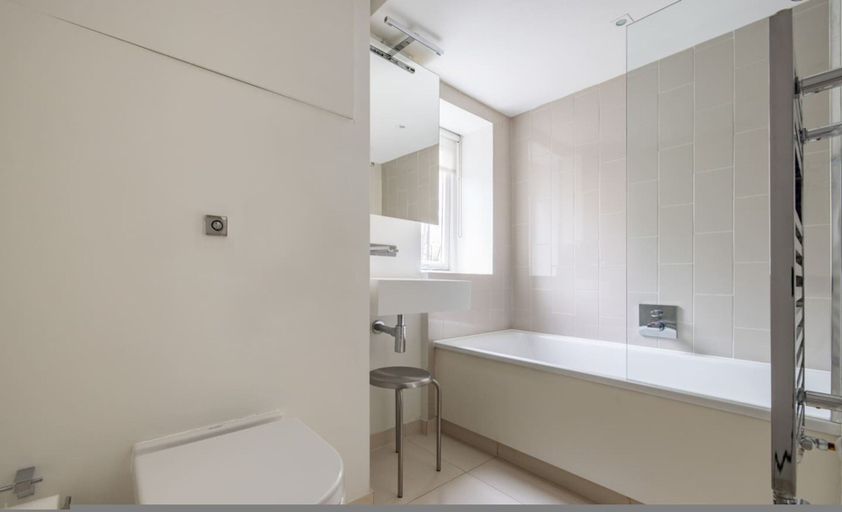 Room 5, Calm Diva 2 Bedroom Apartment in Notting Hill, London