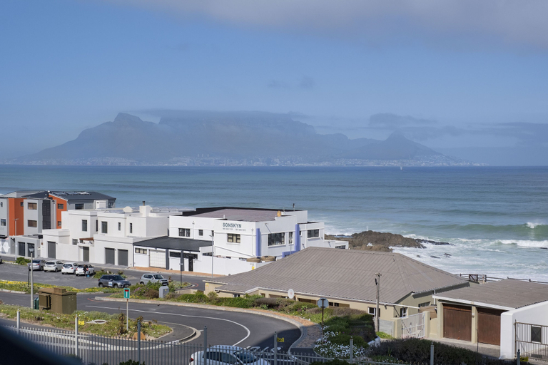 Others 3, Blouberg Heights 207, City of Cape Town