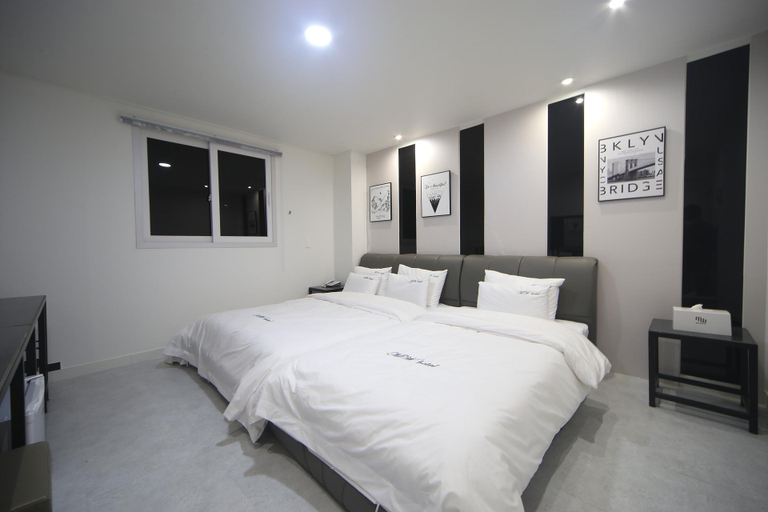 Bedroom 4, Ulsan Youngnam Alps MW, Ulju