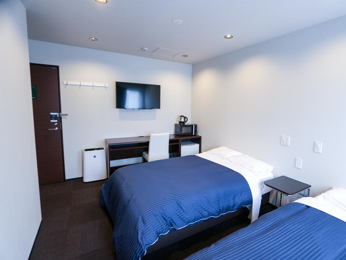 Bedroom 3, HOTEL LiVEMAX YOKOHAMA KANNAI EKIMAE, Yokohama
