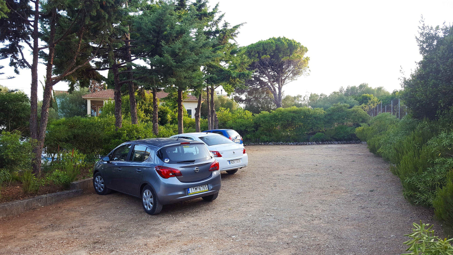 Exterior 5, Bluewhite Studio - Cozy Garden Nest, Ionian Islands