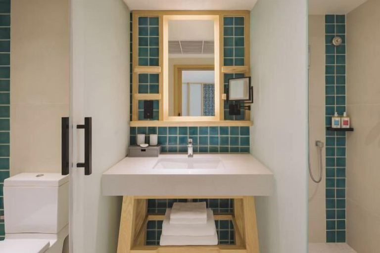 Bathroom 4, Club Med Phuket, Pulau Phuket