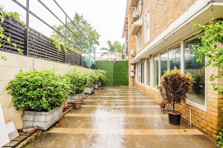 Property grounds 4, Alaya Stays Moonstone meadows With Pool, Pune