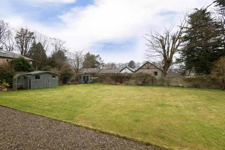 Garden, OYO Ashlea Manor, Angus
