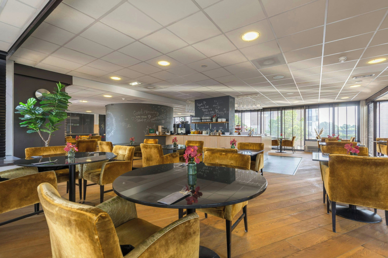 Food & Drinks 5, Leonardo Hotel Lelystad City Center, Lelystad