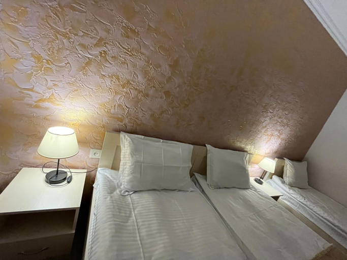 Bedroom 2, Ninama, Mestia