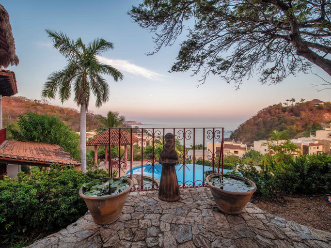 Exterior & Views 1, Casa Ceiba Huatulco - Adults Only, Dist. Pochutla
