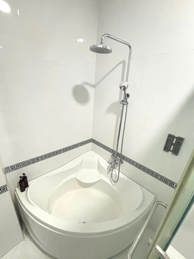 Bathroom 5, Diamond Suite Dai Nam Hotel, Ninh Kiều