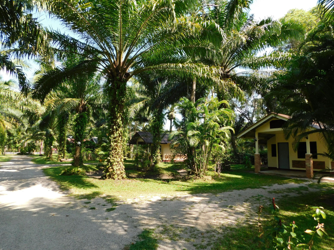 Property grounds 5, 057 resort, Sikao