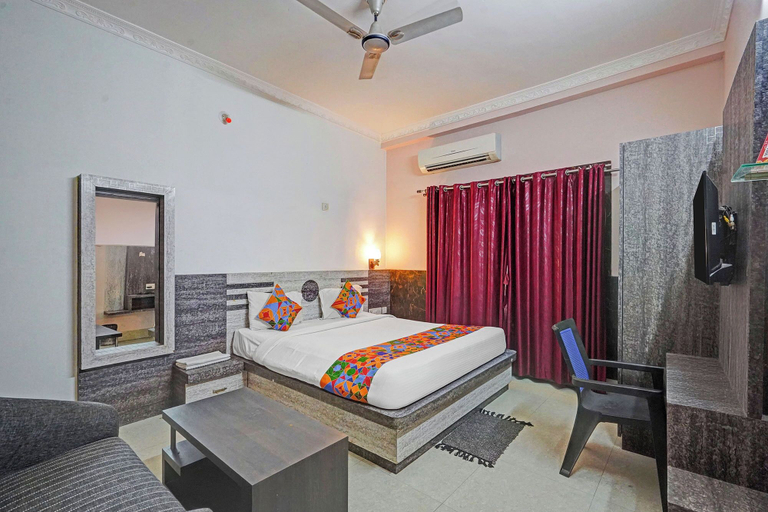 Room 5, Fabhotel Aditya Guest House 3, Cuttack