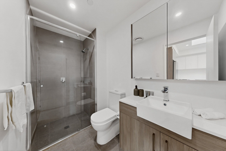 Bathroom 5, Brand New 2 Bed Apartment With City Views, Perth