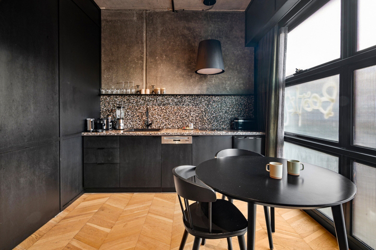 Private kitchen 5, Stylish Studio Stay in Central Fitzroy, Melbourne
