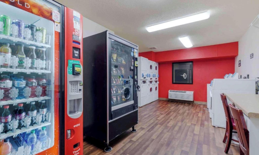 Food & Drinks, Studio 6 Corporate Extended Stay Washington, D.C. Germantown MD, Montgomery