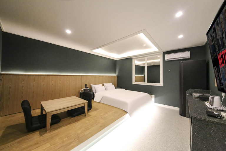 Bedroom 3, Asan Hotel Atrium, Asan
