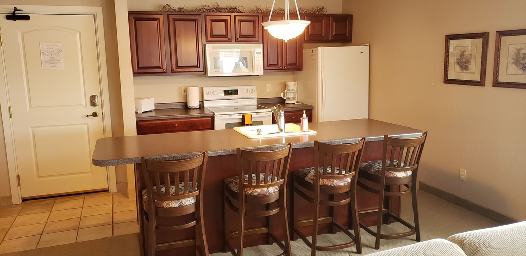 Private kitchen, Unit 316 1 Bdrm/ 1 Bath Condo 1 Bedroom Condo by RedAwning, Barron