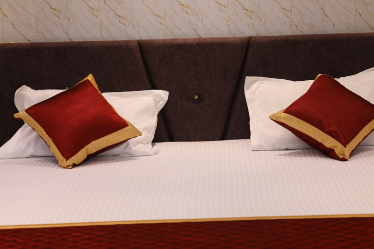 Room 4, Sabari Residency, Dindigul