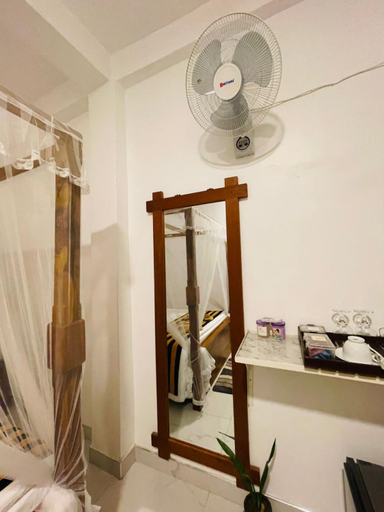 Bedroom 2, Rich Grove Inn, Ella