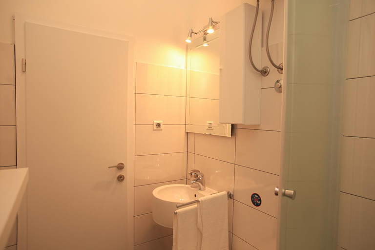 Bathroom 2, Contarini Luxury Rooms, Split